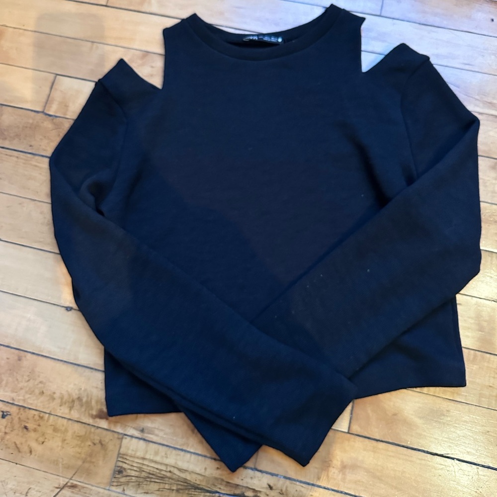 Zara cold shoulder sweater
